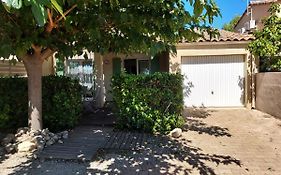 Charmante maison Leucate avec garage, accès direct à la plage